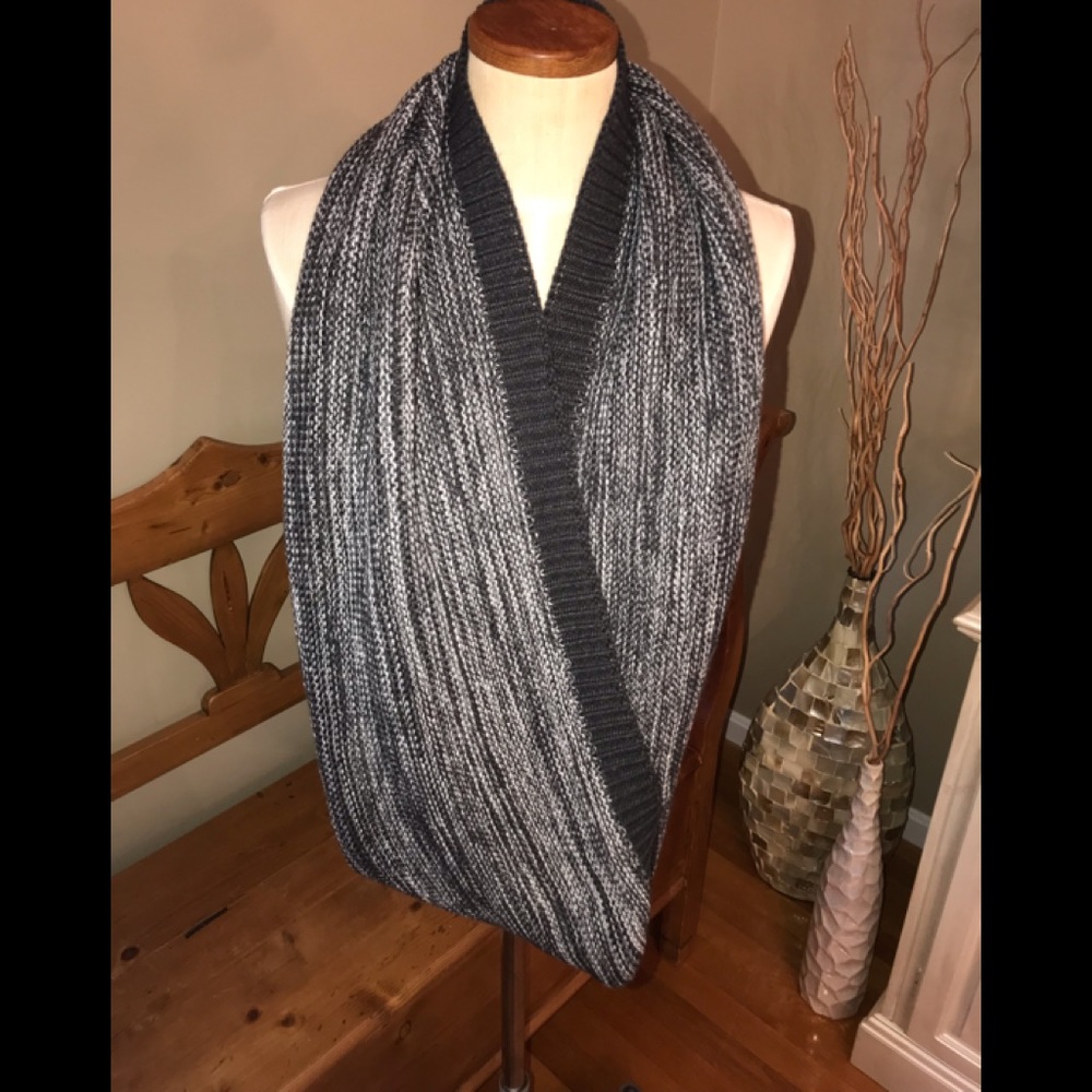 Black & Grey Infinity Scarf - Thick Sweater Feel